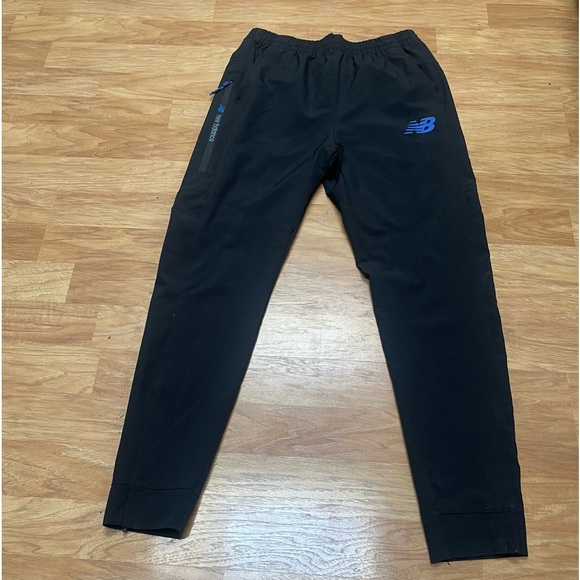 New Balance Athletic Pants - Picture 1 of 1